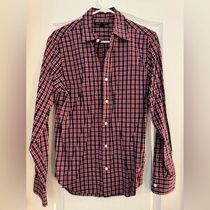 Banana Republic, red and blue plaid, mens button up, long sleeve shirt.